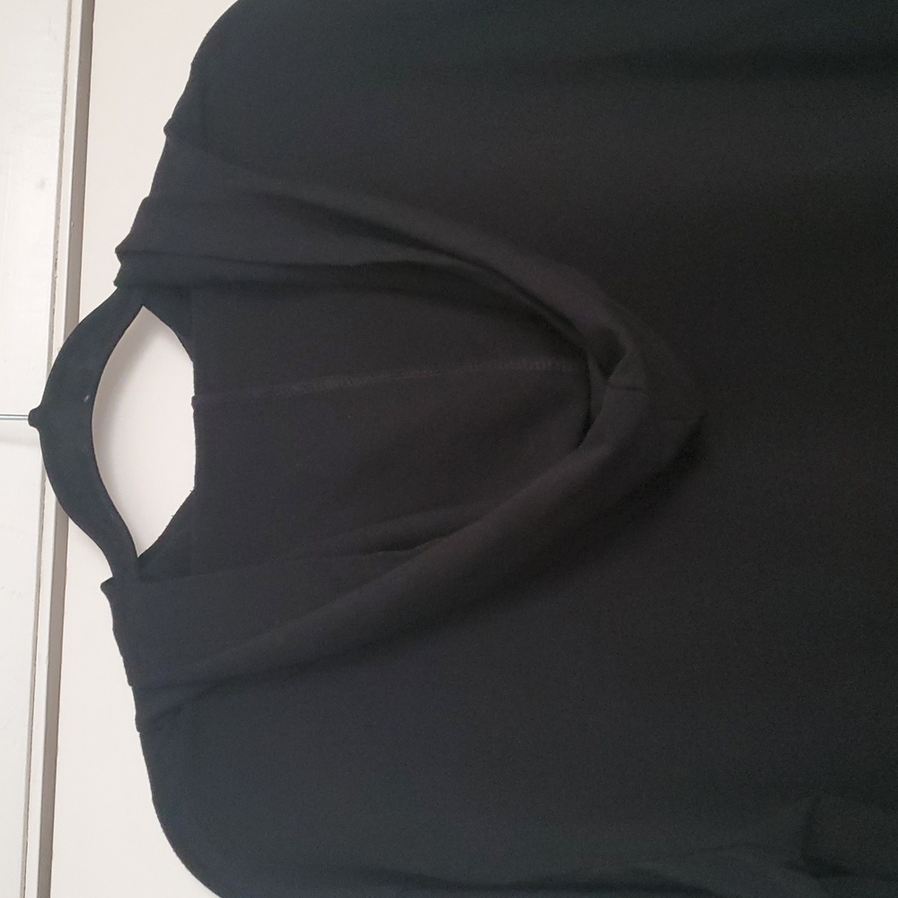 Hot Topic Black RIP Tombstone Rose Netted Graphic Hoodie - Picture 10 of 14